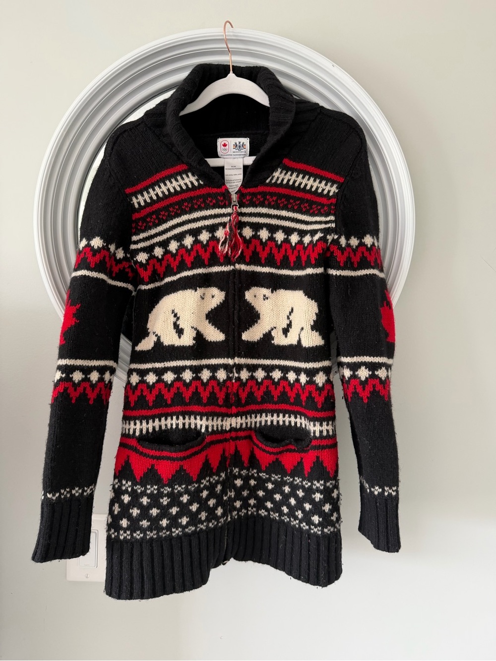 Vintage HBC Vancouver 2010 Olympics Team Canada Lambswool Sweater M/M